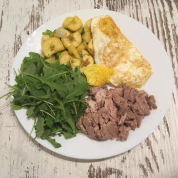 Főzőbanán és hagyma kókuszzsíron megpirítva