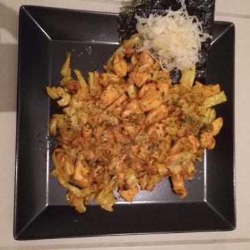 Kurkumás kelkáposzta csirkével