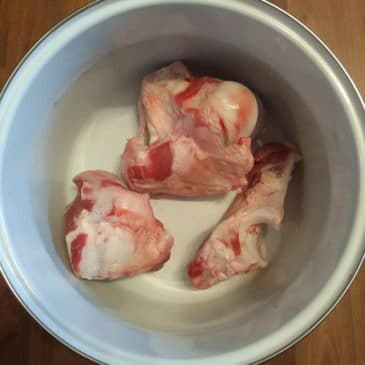 Bio borjú kuglicsont és más térdrészek