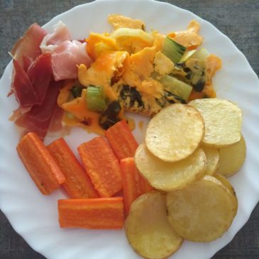 Teljes értékű reggeli egytálétel