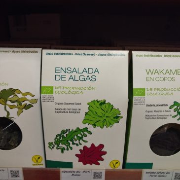 Néhány szárított, étkezési alga